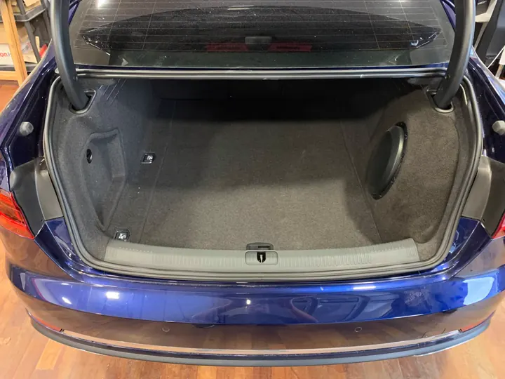 SoundGarage Fahrzeugprojekt – Detailaufnahme 17