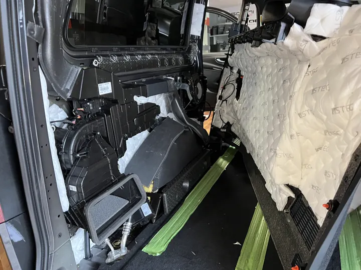 SoundGarage Fahrzeugprojekt – Detailaufnahme 31